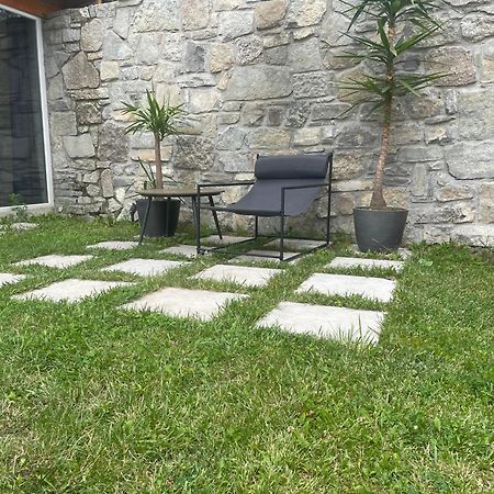 Tatsopus Villa Kamjanets-Podilskyi Eksteriør billede
